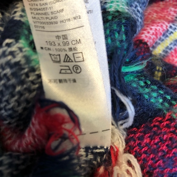 Old Navy Plaid Blanket Wrap Oversized Scarf Green Pink Blue - Picture 7 of 11